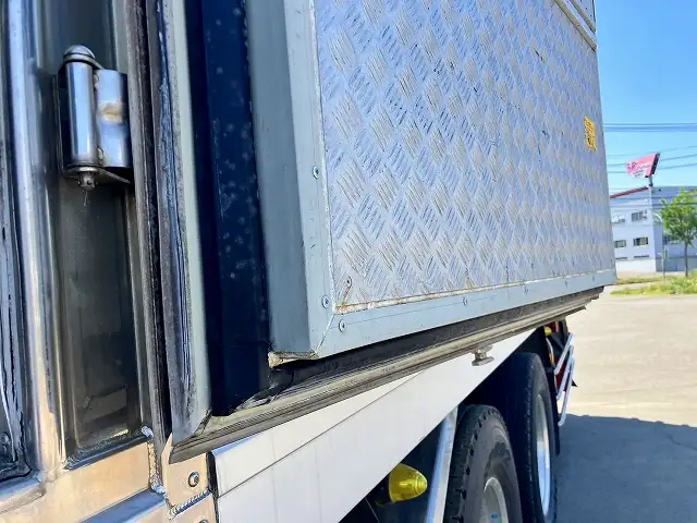 平成26年02月中古大型冷凍バン・ウィング日産UDクオンの画像21