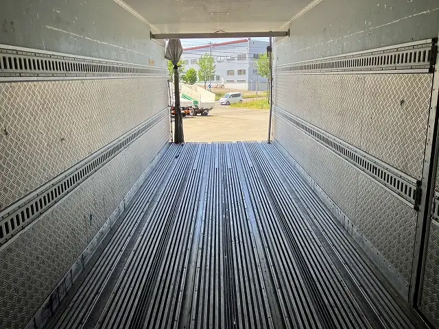 平成26年02月中古大型冷凍バン・ウィング日産UDクオンの画像29