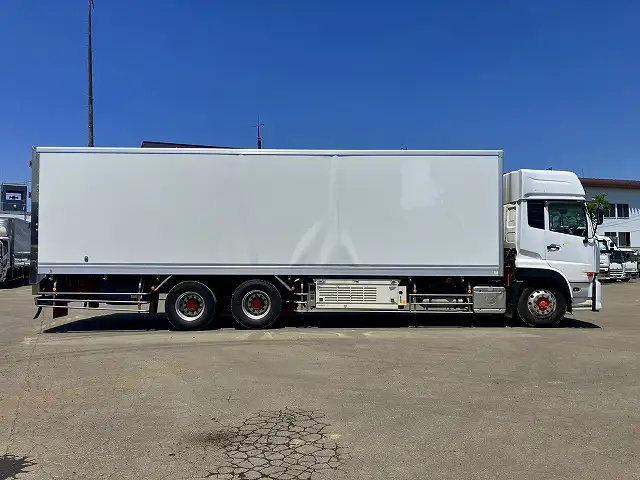 平成26年02月中古大型冷凍バン・ウィング日産UDクオンの画像4