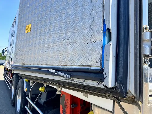 平成26年02月中古大型冷凍バン・ウィング日産UDクオンの画像35