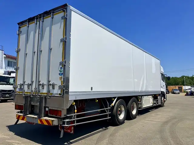 平成26年02月中古大型冷凍バン・ウィング日産UDクオンの画像5