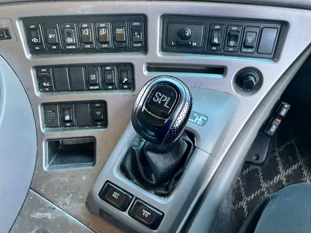 平成26年02月中古大型冷凍バン・ウィング日産UDクオンの画像49