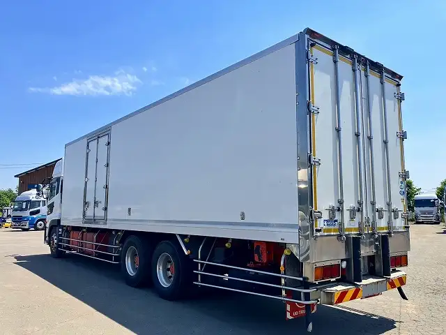 平成26年02月中古大型冷凍バン・ウィング日産UDクオンの画像7