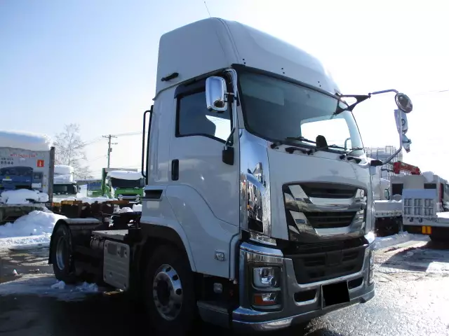 令和03年08月中古大型トラクタヘッドいすゞいすゞの画像3