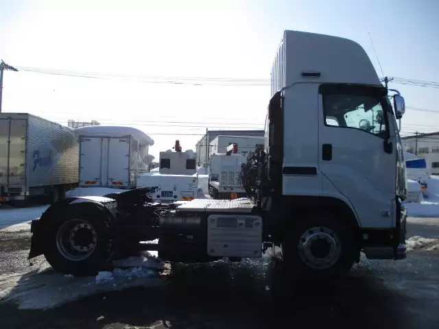 令和03年08月中古大型トラクタヘッドいすゞいすゞの画像4