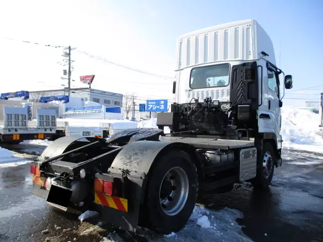 令和03年08月中古大型トラクタヘッドいすゞいすゞの画像5