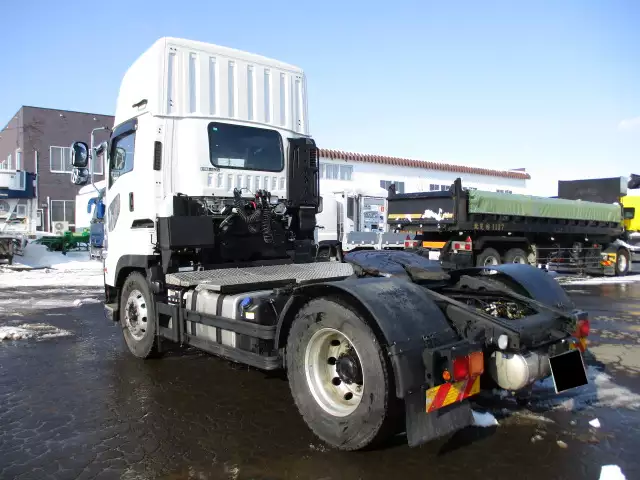 令和03年08月中古大型トラクタヘッドいすゞいすゞの画像7