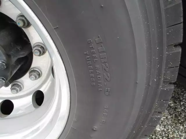 令和02年04月中古大型トラクタヘッド日野プロフィアの画像11