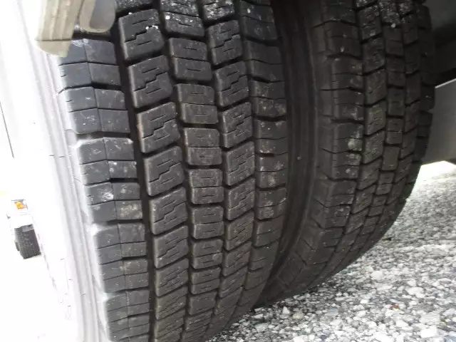 令和02年04月中古大型トラクタヘッド日野プロフィアの画像12