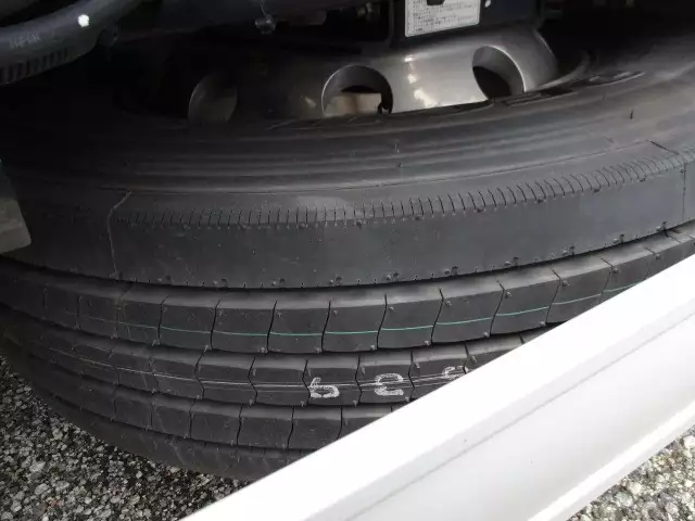 令和02年04月中古大型トラクタヘッド日野プロフィアの画像13