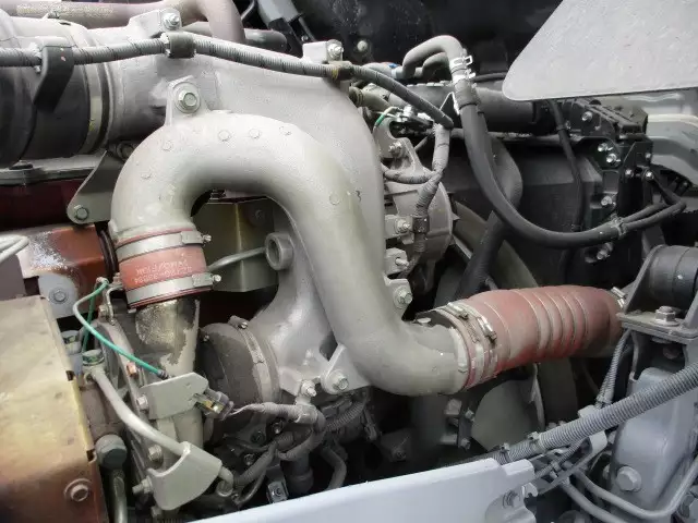 令和02年04月中古大型トラクタヘッド日野プロフィアの画像26