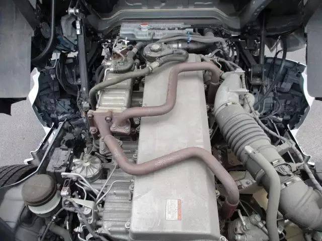 令和02年04月中古大型トラクタヘッド日野プロフィアの画像27