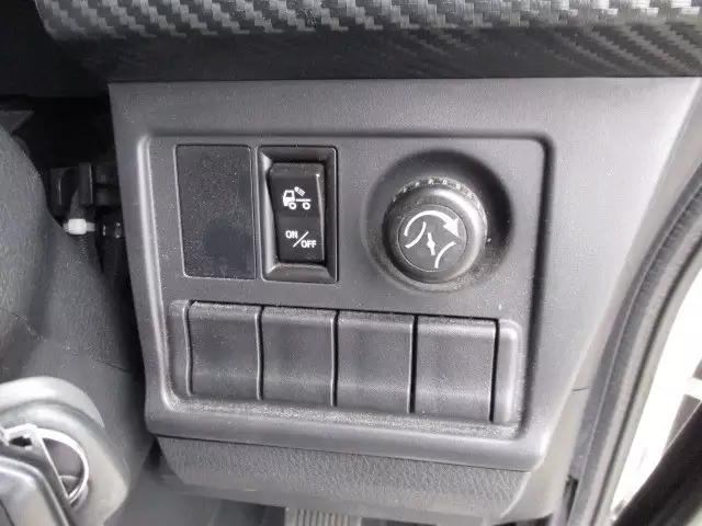 令和02年04月中古大型トラクタヘッド日野プロフィアの画像36