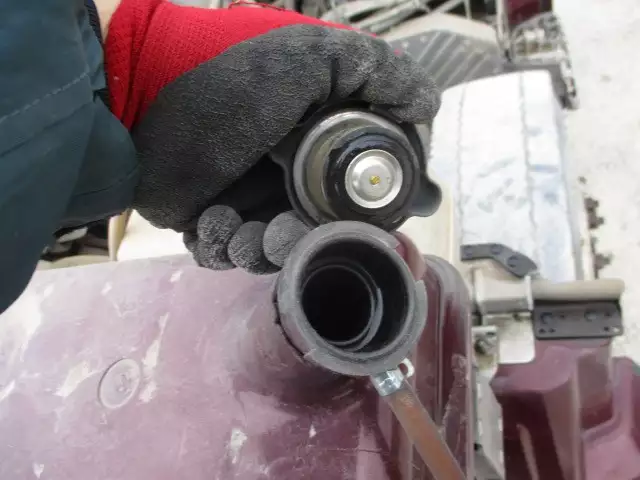 平成27年01月中古大型トラクタヘッド日産UDクオンの画像58