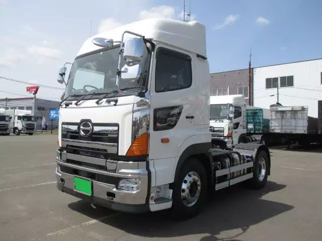 平成29年10月中古大型トラクタヘッド日野プロフィアの画像1