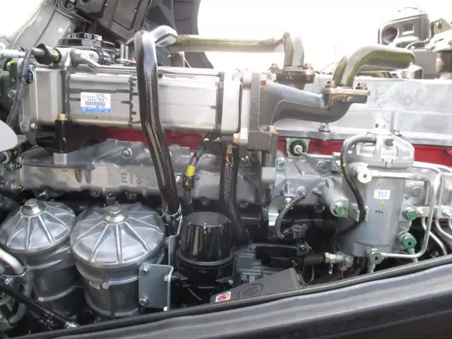 平成29年10月中古大型トラクタヘッド日野プロフィアの画像18