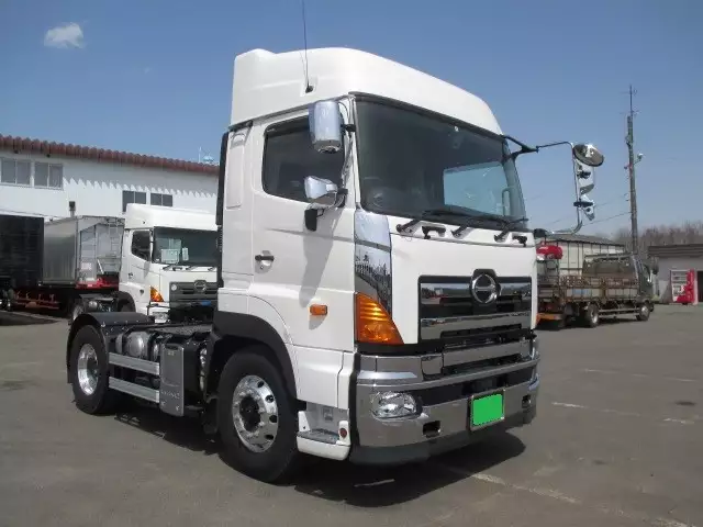 平成29年10月中古大型トラクタヘッド日野プロフィアの画像3