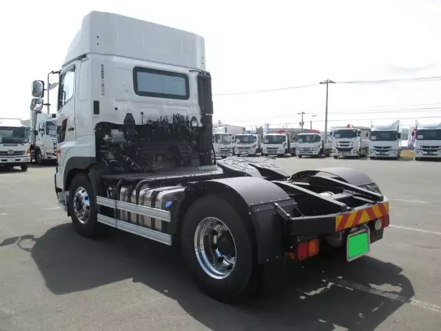 平成29年10月中古大型トラクタヘッド日野プロフィアの画像6