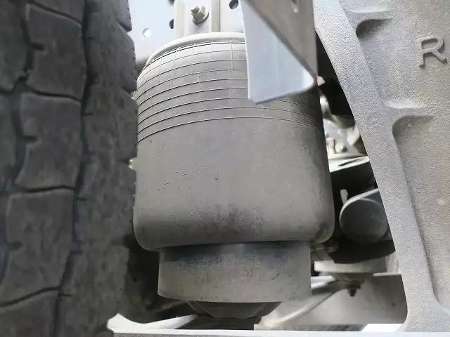 令和03年03月中古大型トラクタヘッド日野プロフィアの画像12