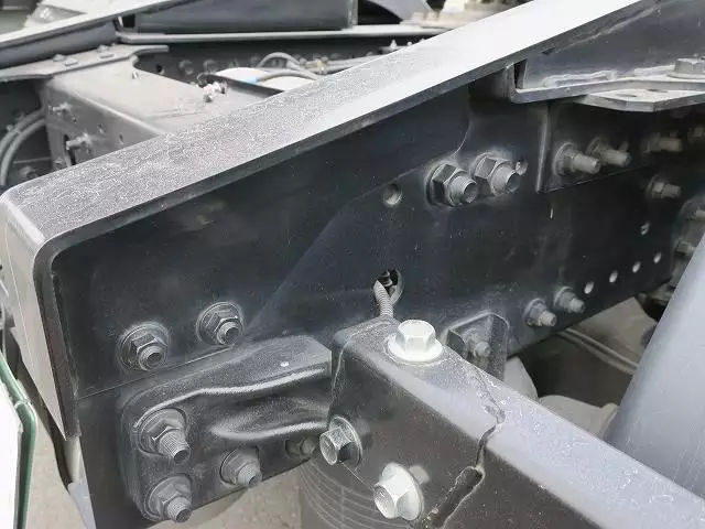 令和03年03月中古大型トラクタヘッド日野プロフィアの画像17