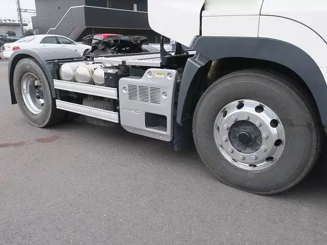 令和03年03月中古大型トラクタヘッド日野プロフィアの画像8