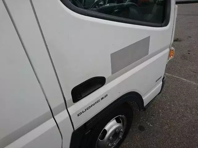 平成28年09月中古小型三菱ふそう三菱の画像21