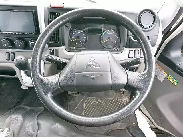 平成28年09月中古小型三菱ふそう三菱の画像37