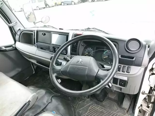 平成28年09月中古小型三菱ふそう三菱の画像5