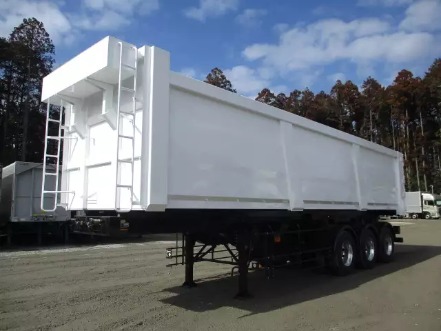 中古その他ダンプトレーラー・重機運搬トレーラートレクストレクスの画像1