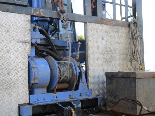 平成23年03月中古大型日産UDUDトラックスの画像32