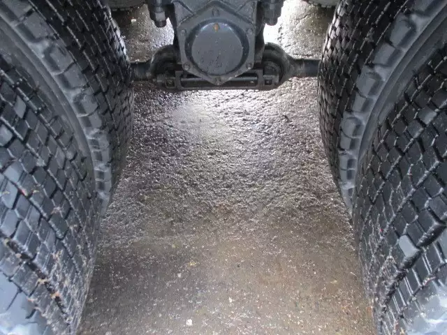 平成23年03月中古大型日産UDUDトラックスの画像35