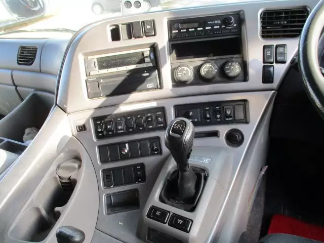 平成23年03月中古大型日産UDUDトラックスの画像46