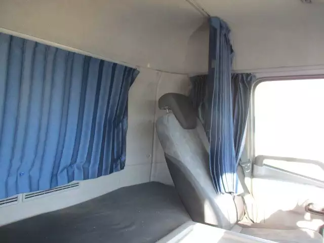 平成23年03月中古大型日産UDUDトラックスの画像48