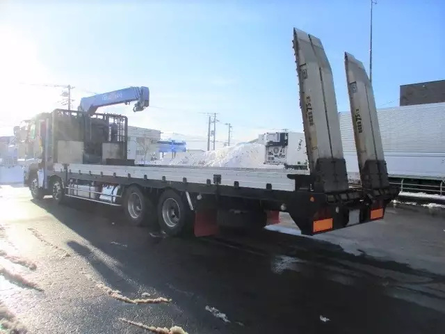 平成23年03月中古大型日産UDUDトラックスの画像7