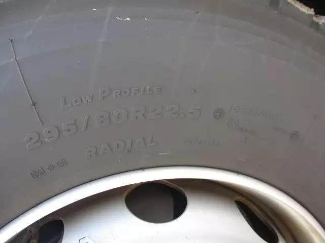 令和01年/平成31年12月中古その他トラクタヘッド日産UDクオンの画像11