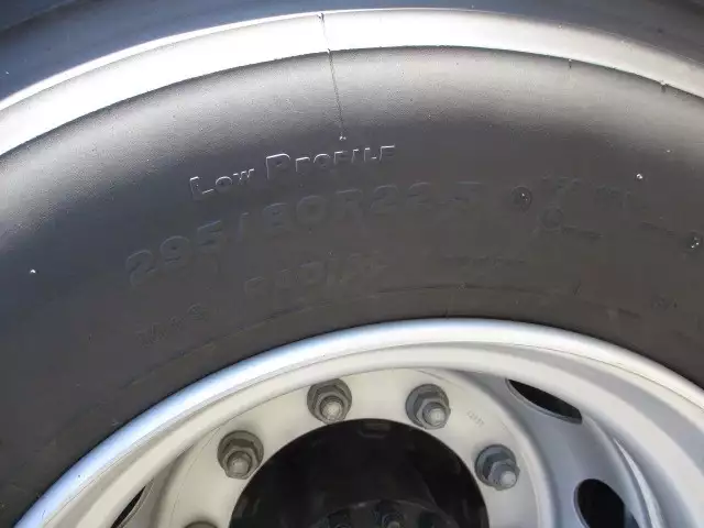 令和01年/平成31年12月中古その他トラクタヘッド日産UDクオンの画像15