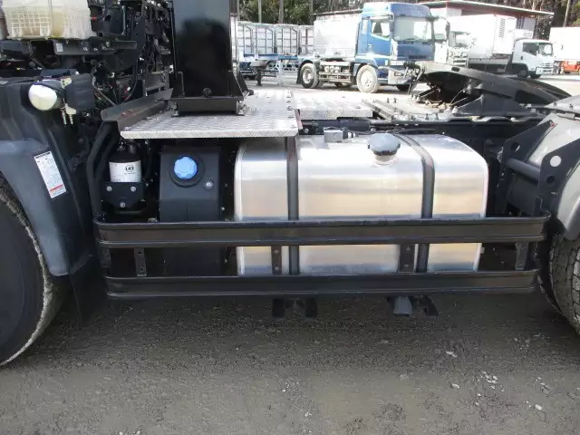 令和01年/平成31年12月中古その他トラクタヘッド日産UDクオンの画像26