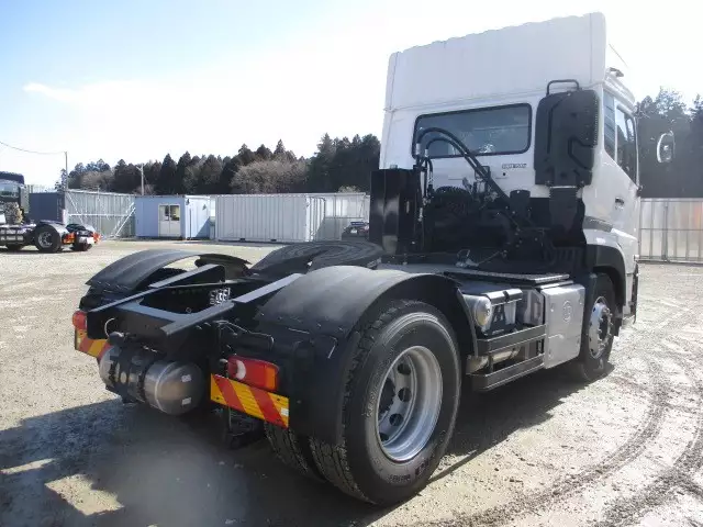 令和01年/平成31年12月中古その他トラクタヘッド日産UDクオンの画像5