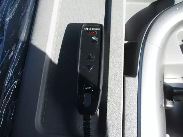 令和01年/平成31年12月中古その他トラクタヘッド日産UDクオンの画像42