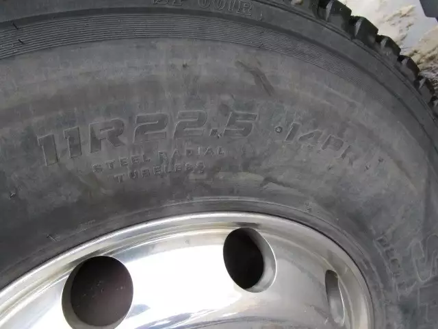 令和03年01月中古大型トラクタヘッドボルボボルボの画像9