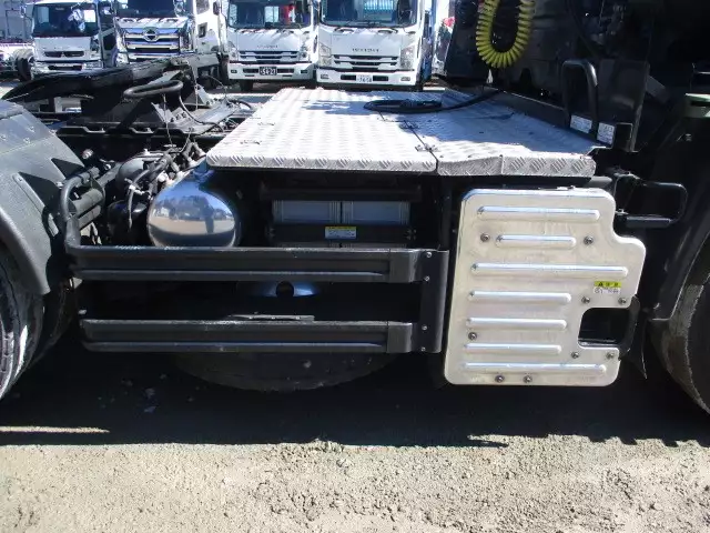 平成30年04月中古大型トラクタヘッドいすゞギガの画像26