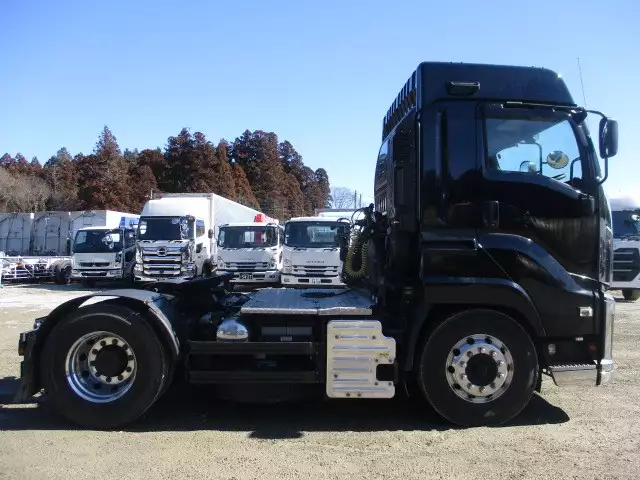 平成30年04月中古大型トラクタヘッドいすゞギガの画像4