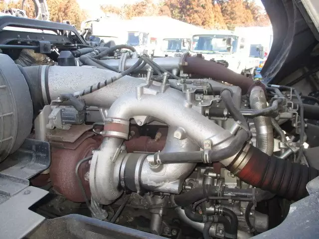 平成30年04月中古大型トラクタヘッドいすゞギガの画像35