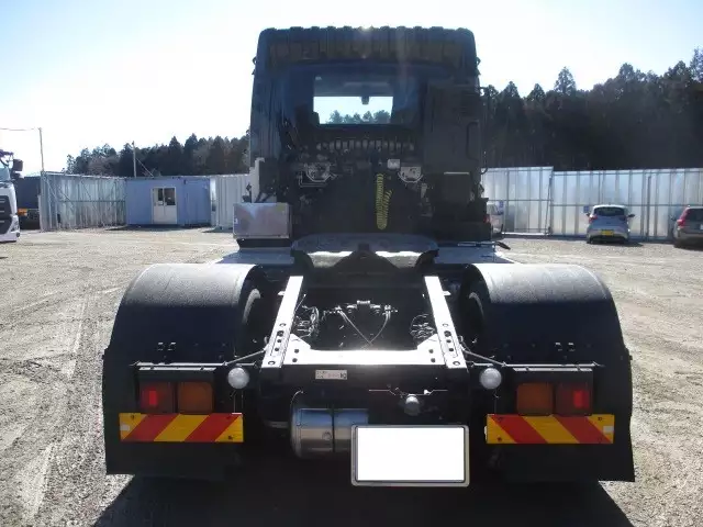 平成30年04月中古大型トラクタヘッドいすゞギガの画像6