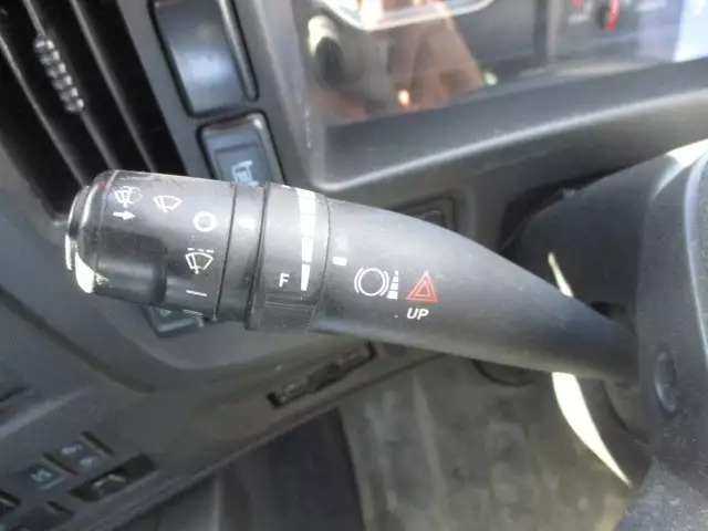 平成30年04月中古大型トラクタヘッドいすゞギガの画像57