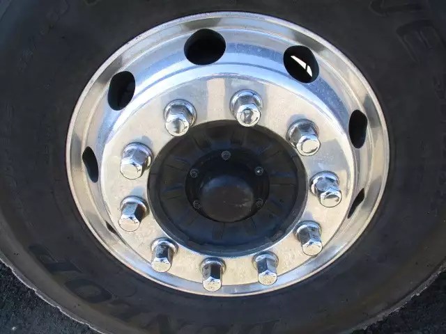 平成30年04月中古大型トラクタヘッドいすゞギガの画像9