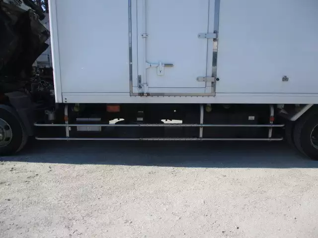 平成28年08月中古中型冷凍バン・ウィング日野レンジャーの画像21