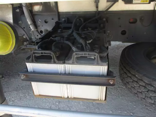 平成28年08月中古中型冷凍バン・ウィング日野レンジャーの画像22