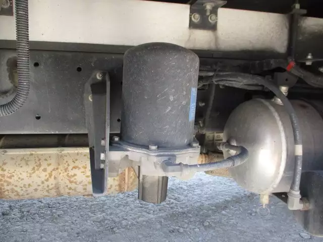 平成28年08月中古中型冷凍バン・ウィング日野レンジャーの画像27