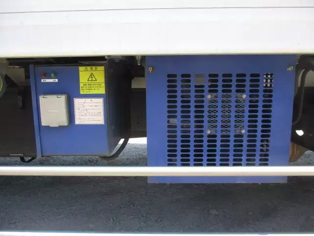 平成28年08月中古中型冷凍バン・ウィング日野レンジャーの画像33